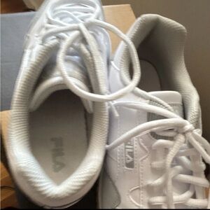 Fila Kids White Low-Top Lace-Up Sneakers